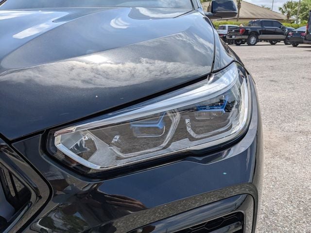 2022 BMW X6 M50i