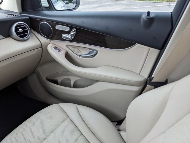 2021 Mercedes-Benz GLC GLC 300
