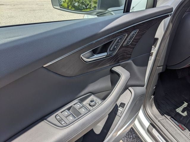 2023 Audi Q7 55 Premium Plus quattro