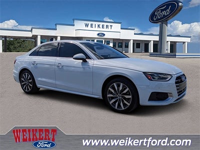 2022 Audi A4 40 Premium Plus quattro