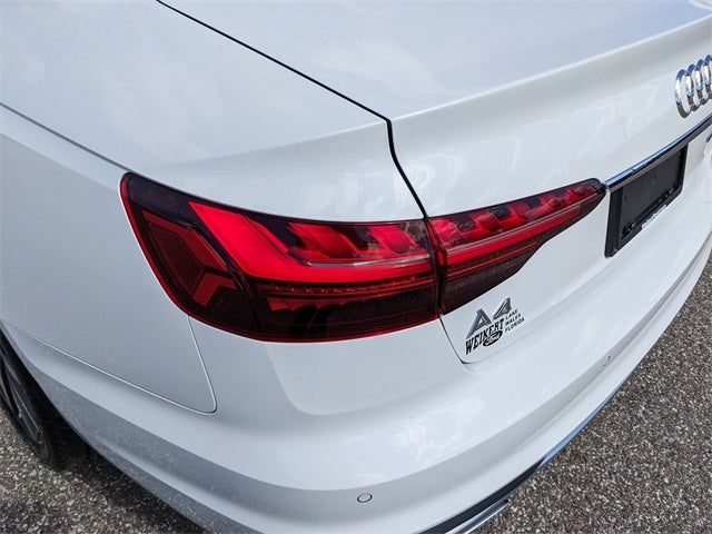 2022 Audi A4 40 Premium Plus quattro