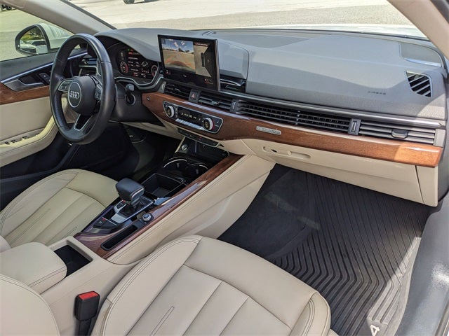 2022 Audi A4 40 Premium Plus quattro