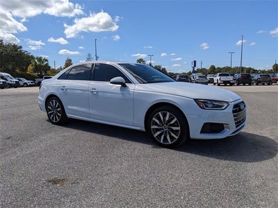 2022 Audi A4 40 Premium Plus quattro