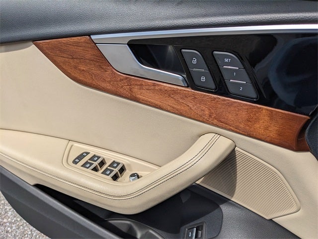 2022 Audi A4 40 Premium Plus quattro