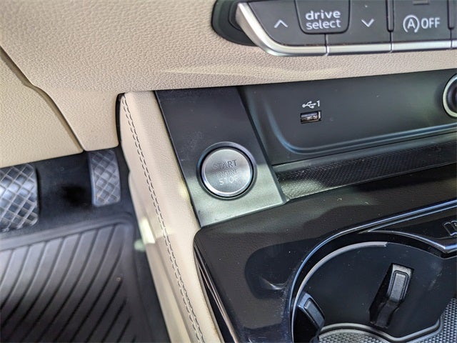 2022 Audi A4 40 Premium Plus quattro