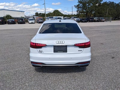 2022 Audi A4 40 Premium Plus quattro