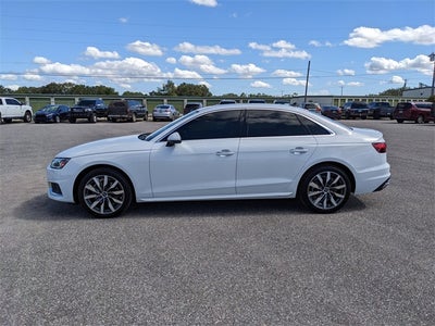 2022 Audi A4 40 Premium Plus quattro