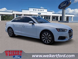 2022 Audi A4 40 Premium Plus quattro