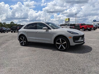 2023 Porsche Macan T