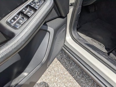 2023 Porsche Macan T
