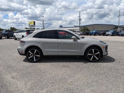 2023 Porsche Macan T