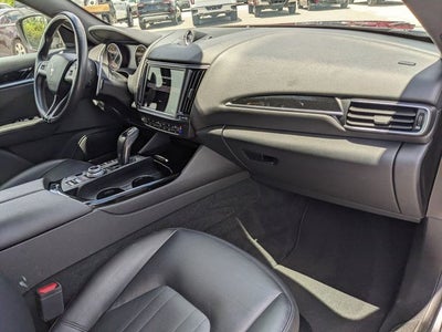 2023 Maserati Levante Modena