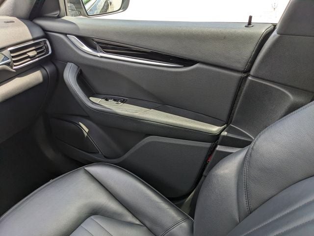 2023 Maserati Levante Modena